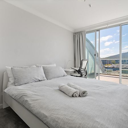 Spacious Ensuite Room In A City Centre Duplex Apartment-2 Canberra Extérieur photo