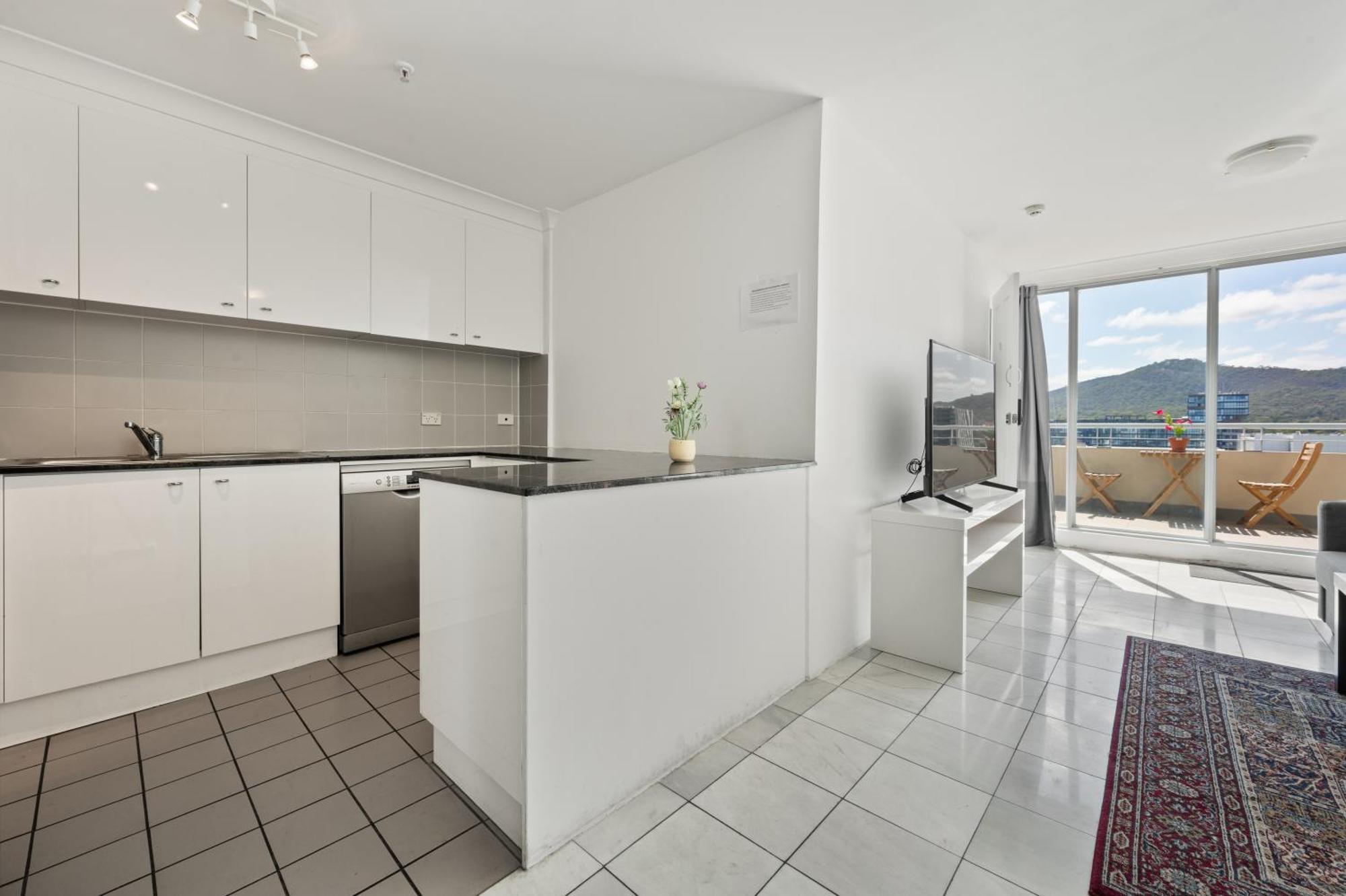 Spacious Ensuite Room In A City Centre Duplex Apartment-2 Canberra Extérieur photo